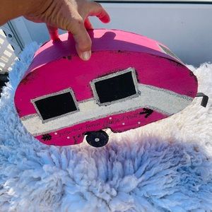 Teardrop Metal Art 3 D Trailer